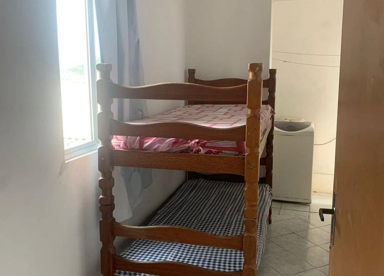 Apartlaguna - 3 Residenciais Diferentes 0*, Laguna